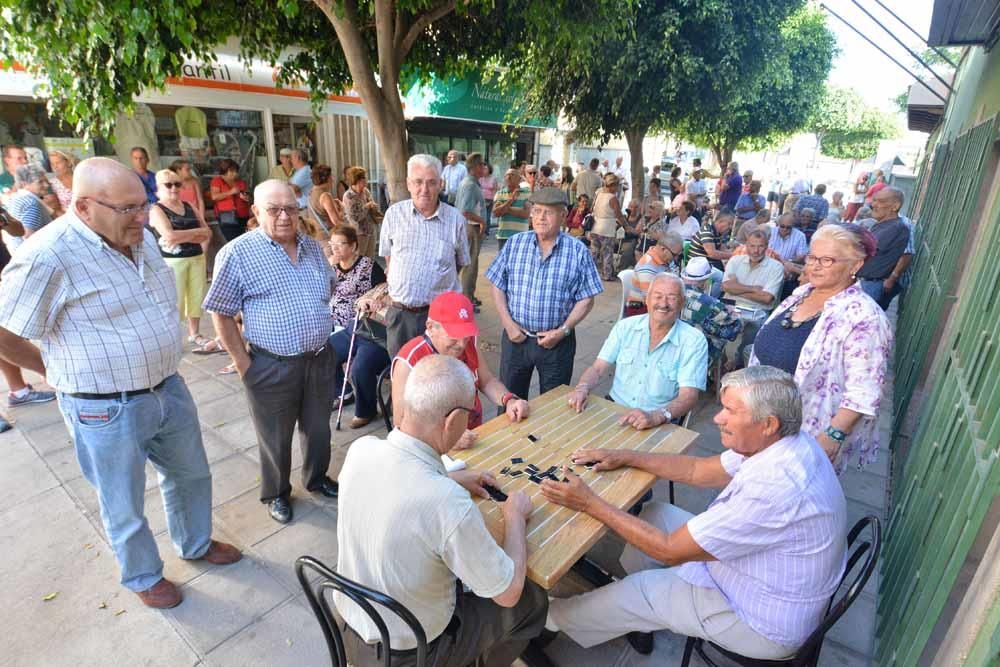 Concentración en el Centro de Mayores de Telde