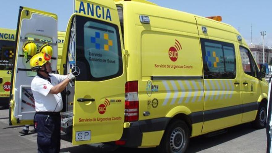 Canarias, por encima de la media en ambulancias