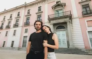 Carla Campra se prepara para confesarnos 'Los secretos de la cortesana' en Netflix: "Todo el mundo decía que había mucha química y complicidad entre Carlos Cuevas y yo"