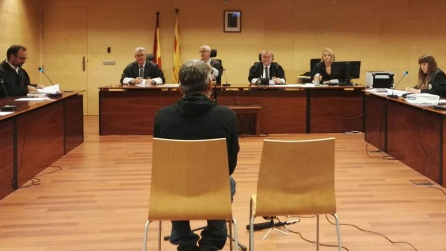 Jutgen a l&#039;Audiència de Girona l&#039;activista que va interrompre una missa a Banyoles