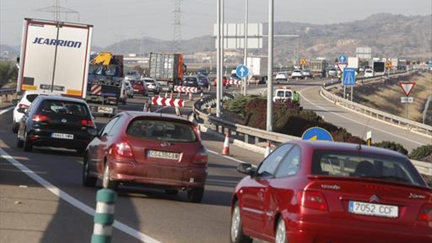 Consell y Ayuntamiento de Castellón piden abrir gratis la autopista por la obra en la A-7