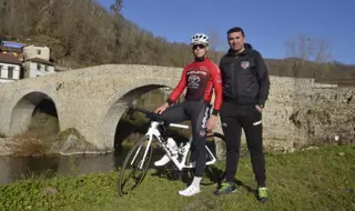 Los Noval andan mucho: el hijo del "Toro de Mieres", promesa del ciclismo asturiano, espera seguir sus pasos