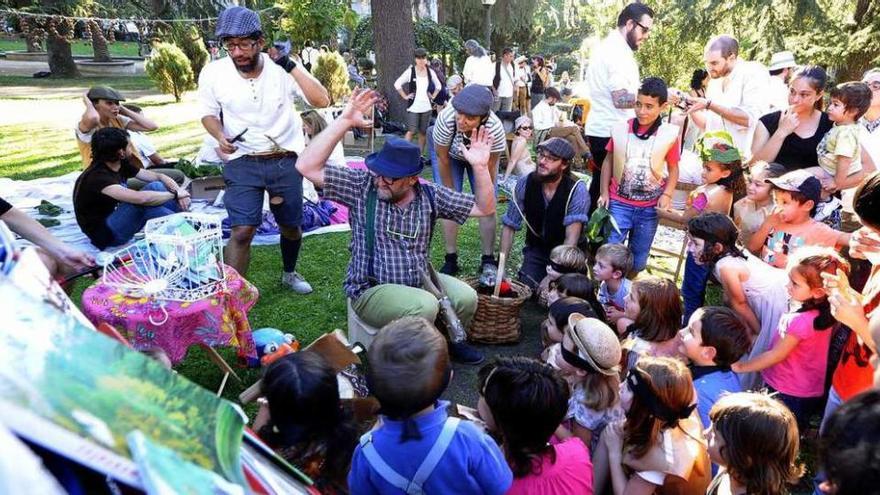 Actividad de cuentacuentos con Anxo Moure.