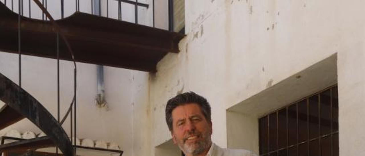 El alcalde de Alcàntera, Julio García (PSPV). | V. M. P.