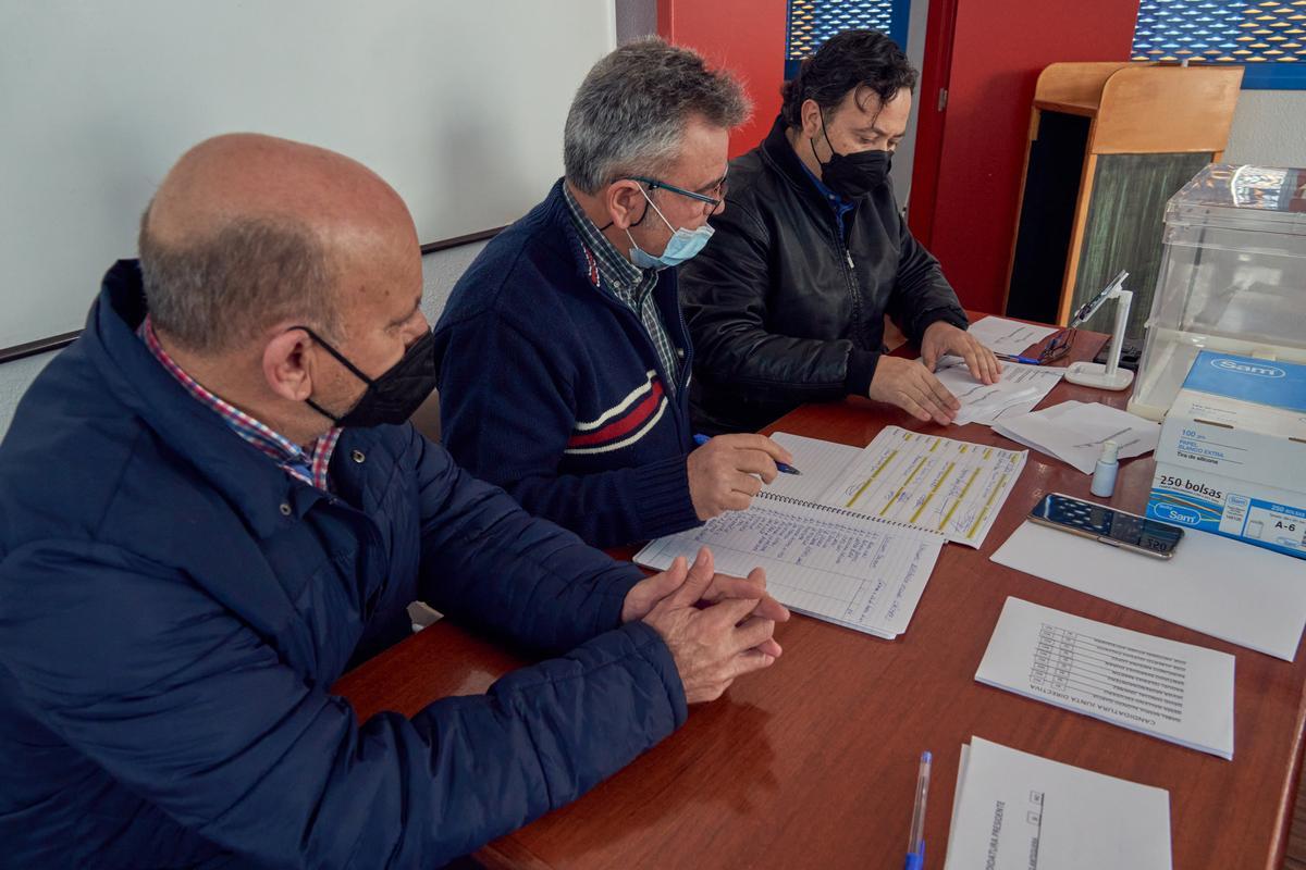 Encuentro de la Agrupación de la Agrupación de Asociaciones de Vecinos de Cáceres.