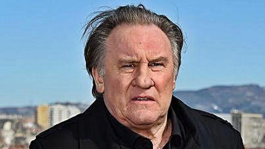 La Fiscalía pide reabrir un caso de presunta violación de Depardieu