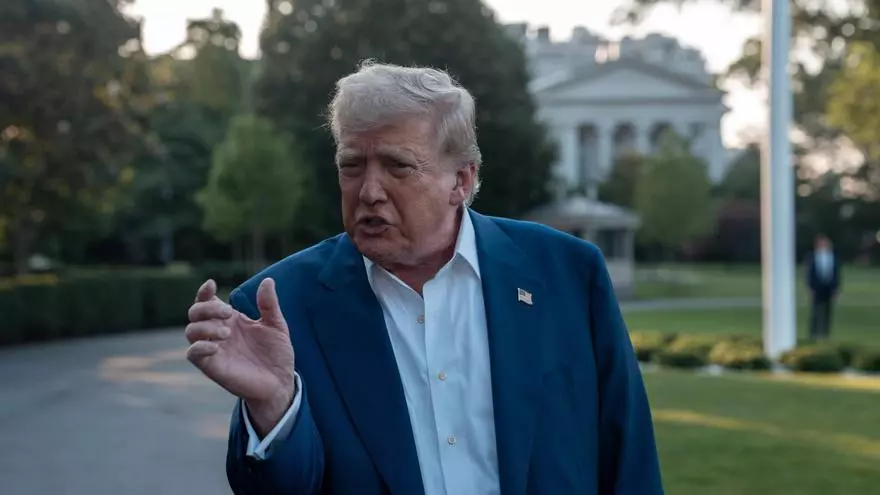 Trump sobre el gasto de Defensa en la OTAN: "España se ha convertido en un problema"