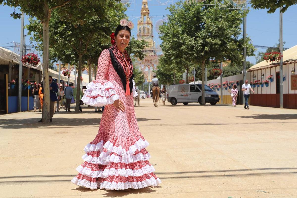 Trajes de gitana en el martes de Feria Trajes de gitana en el martes de Feria