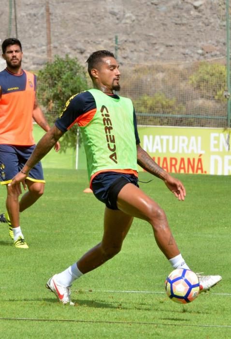 ENTRENAMIENTO UD LAS PALMAS