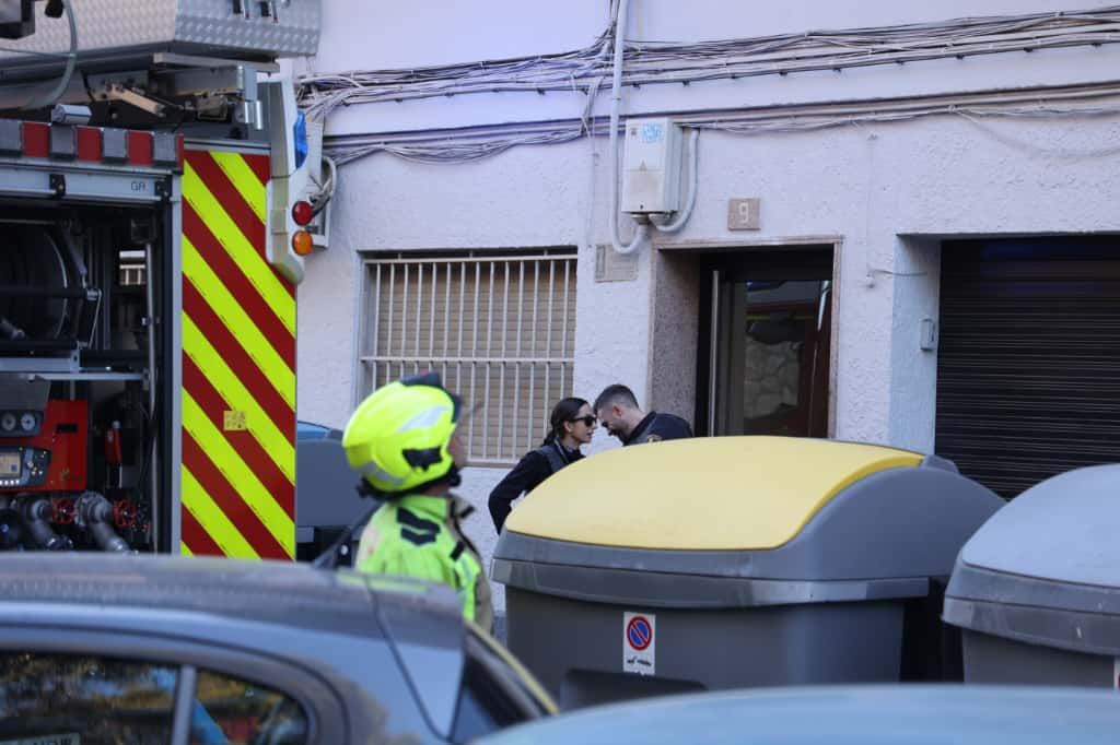 Incendio en una vivienda del barrio de San Blas en Alicante