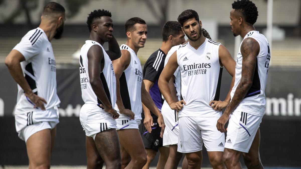 Los jugadores del Real Madrid, durante un entrenamiento en Los Ángeles (EEUU).