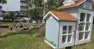 Los perros en Cangas van por todas las playas