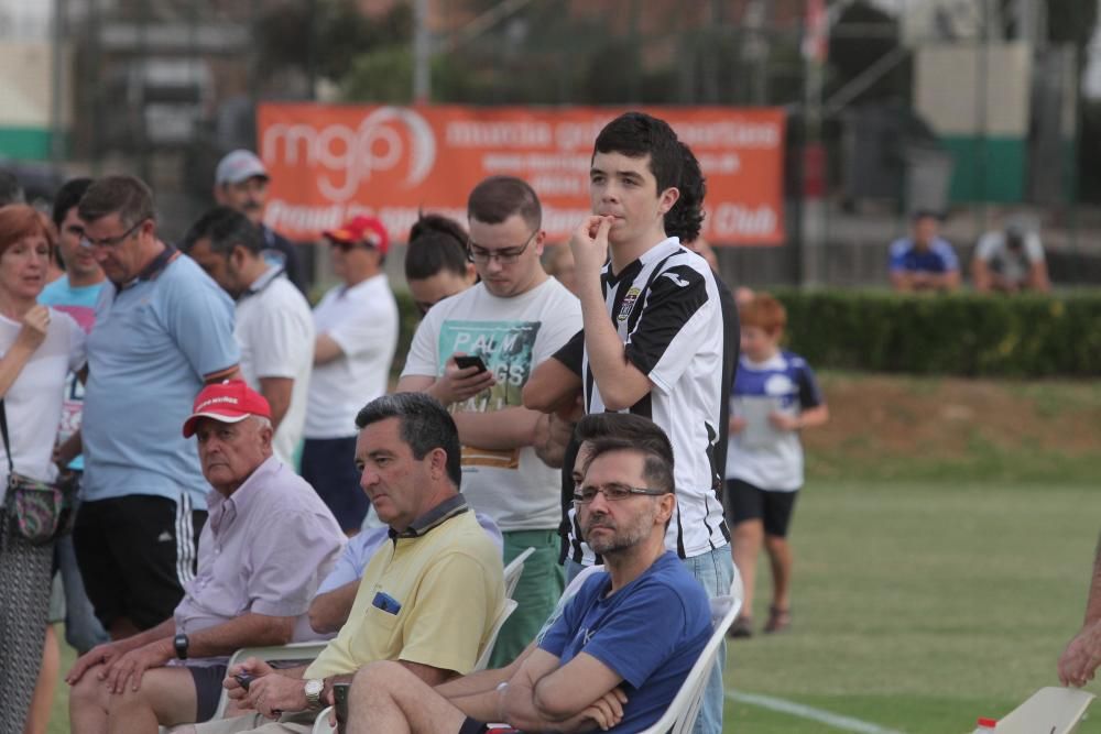 Partido de fútbol amistoso entre FC Cartagena y Mar Menor