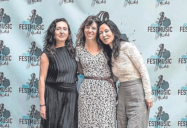 Valentina Foubert, Gema Malet y Yangson D.