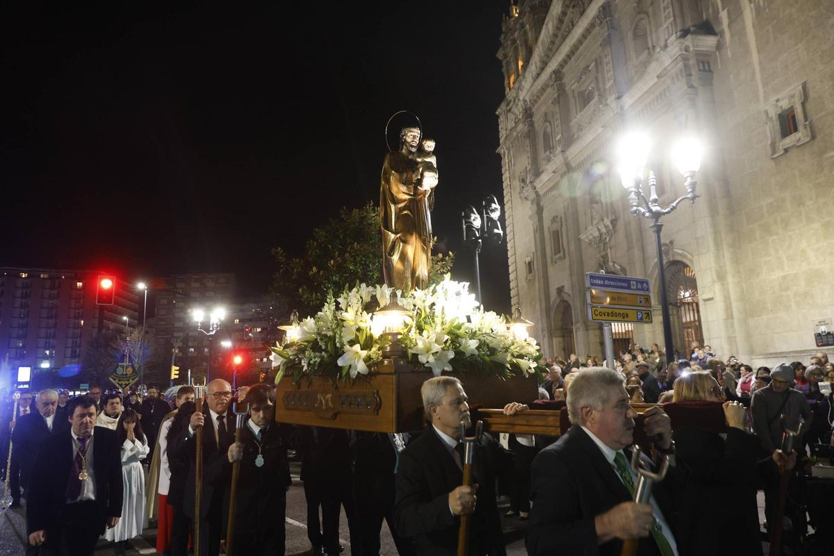 Un momento de la procesión del pasado año.