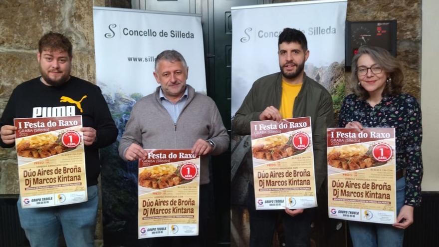 Daniel Areán e Martiño Novo presentaron a festa xunto a Manuel Cuiña e Mónica González.