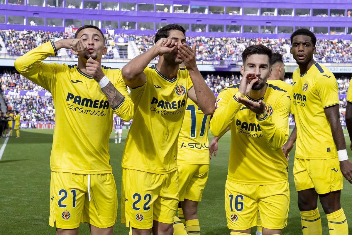 Ayoze, Yeremy y Baena celebran el 1-2.