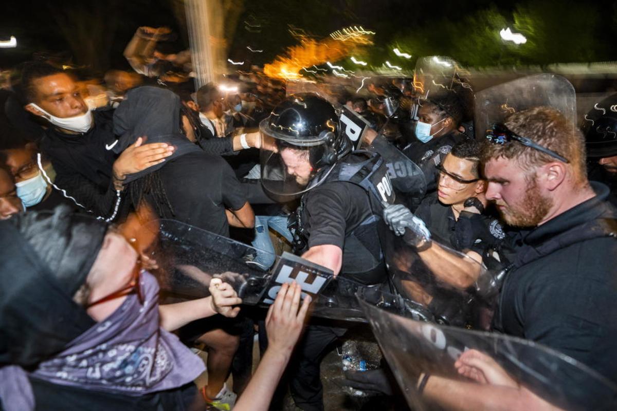Las protestas por la muerte de George Floyd se extienden a varias ...
