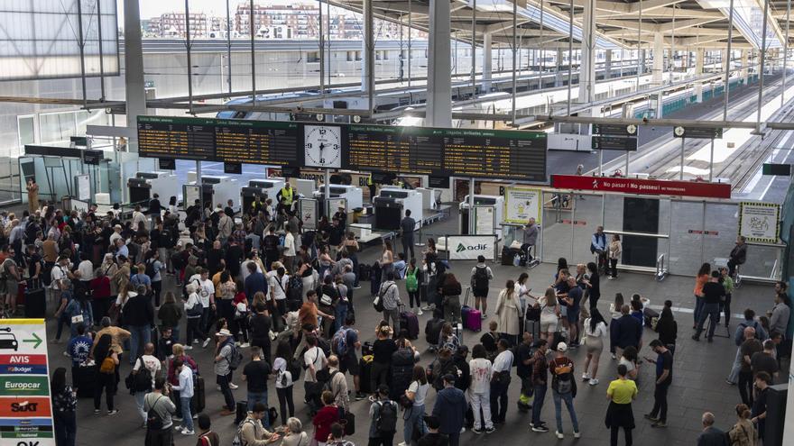 La alta velocidad en València resiste el &#039;efecto dana&#039; y anota el mejor arranque de año de su historia
