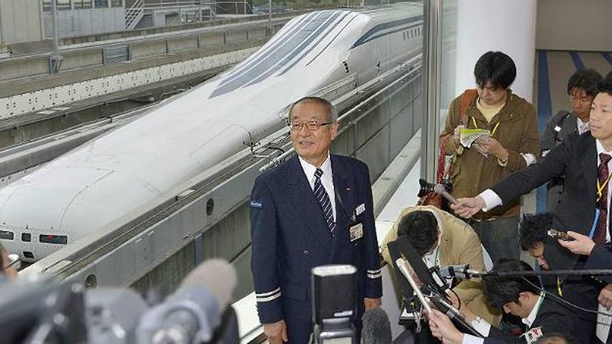 Un tren japonés bate el récord mundial al superar los 600 kilómetros/hora