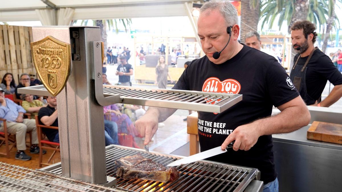Gregorio Tolosa, del restaurante Bidea 2, durante su participación en Meat &amp; Fire