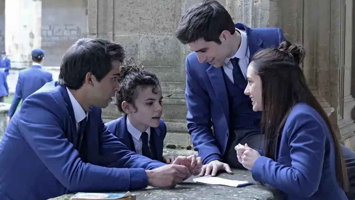 Escena de 'El internado: las cumbres'