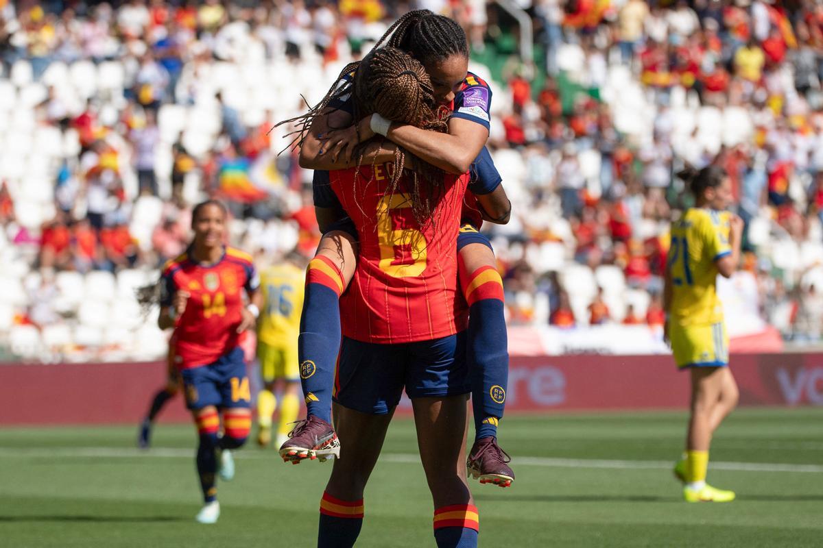 Partido de clasificación para la Copa Mundial Femenino entre España y Ucrania, en imagenes.