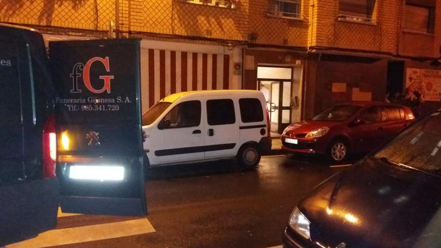 Hallan a un matrimonio muerto en su domicilio en Gijón