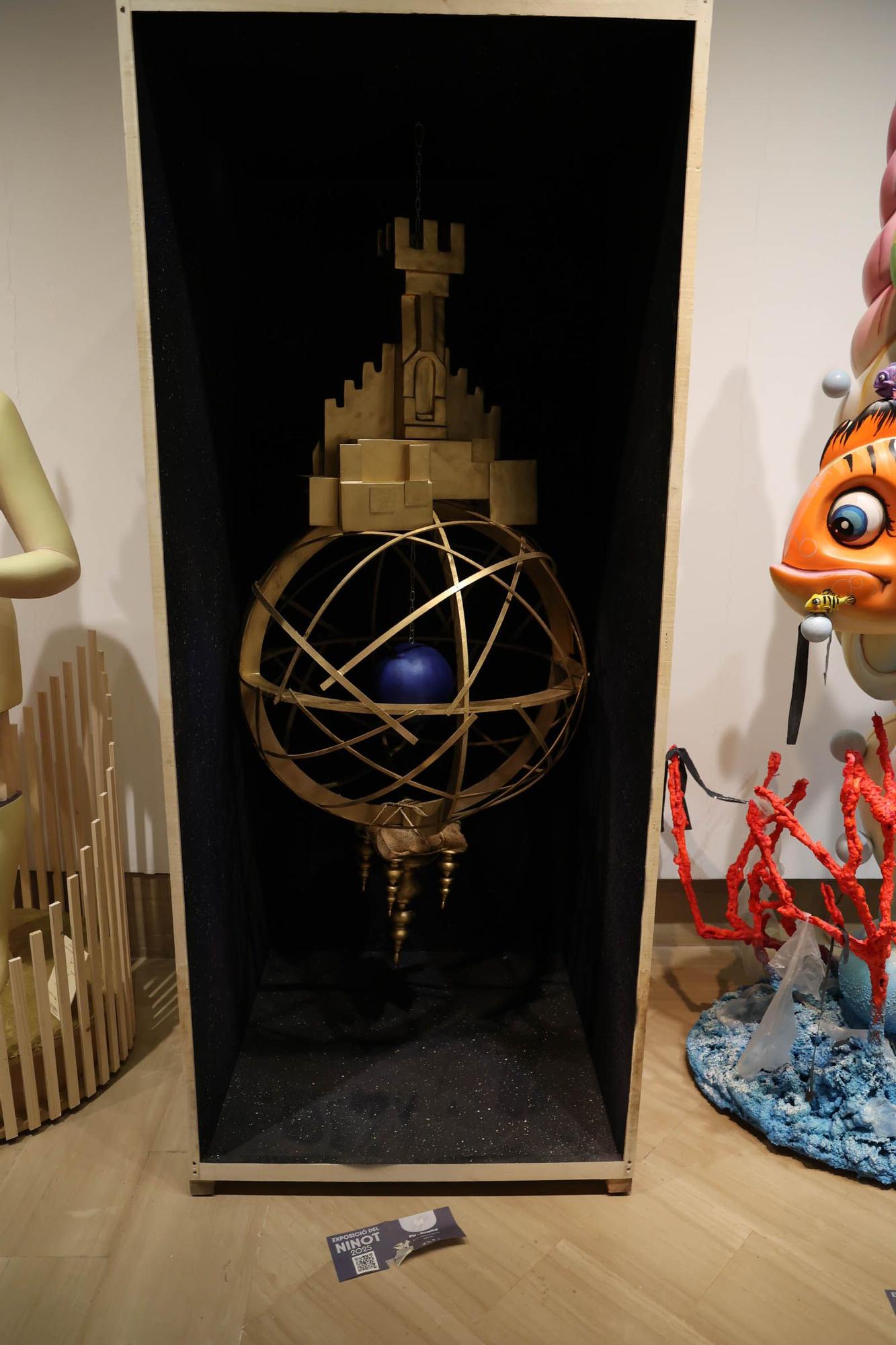 Exposición del Ninot adulto de las hogueras 2025