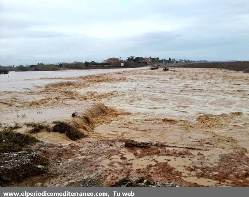 GALERÍA DE FOTOS -- El diluvio cae en Castellón y provoca inundaciones