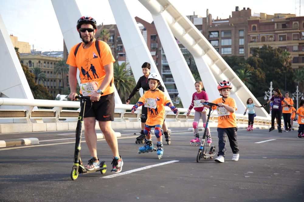 Marea en València contra el Cáncer de Mama