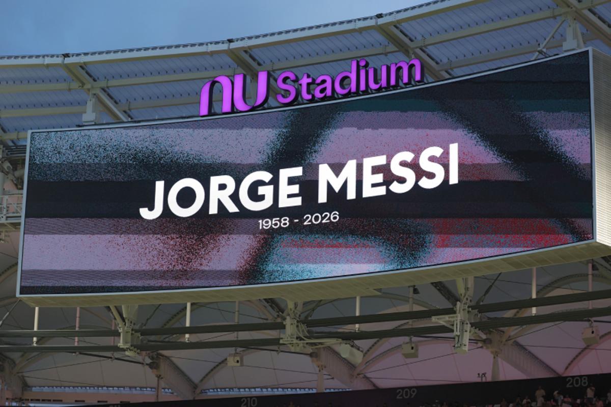 El cartel homenaje al padre de Messi