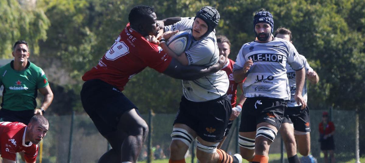 Les Abelles y el CAU disputan hoy un derbi mayúsculo en el Pantera