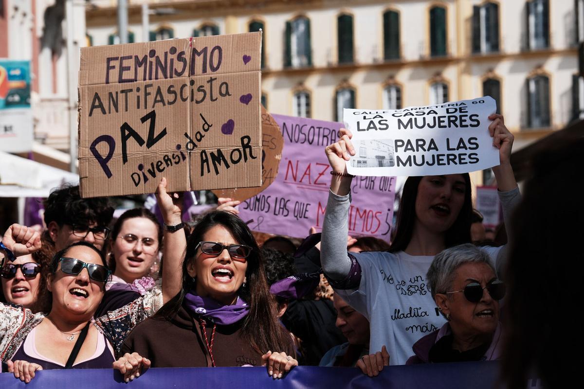 Manifestación por la celebración del 8M.