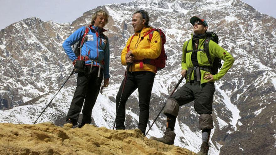 Jesús Calleja, junto a José Coronado y su hijo Nicolás