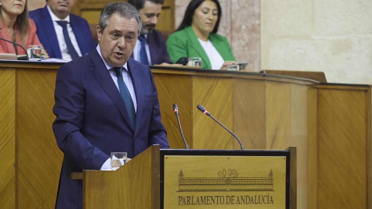 Juan Espadas en el Parlamento de Andalucía.