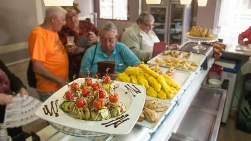 El concurso «Tapeix» propone una ruta por quince restaurantes de Santa Pola.