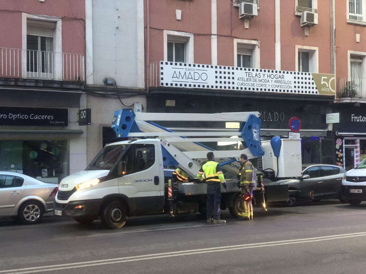 Técnicos en la zona.