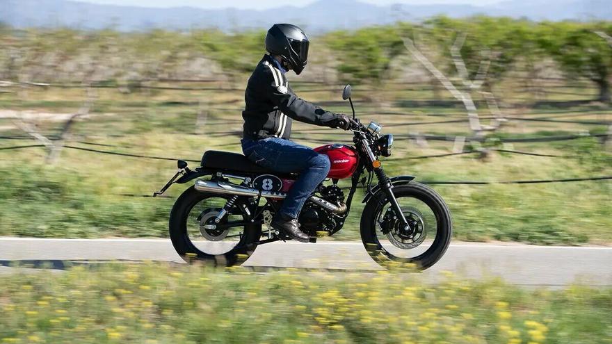 La DGT anuncia: ¡nuevas normas para las motos en 2024!