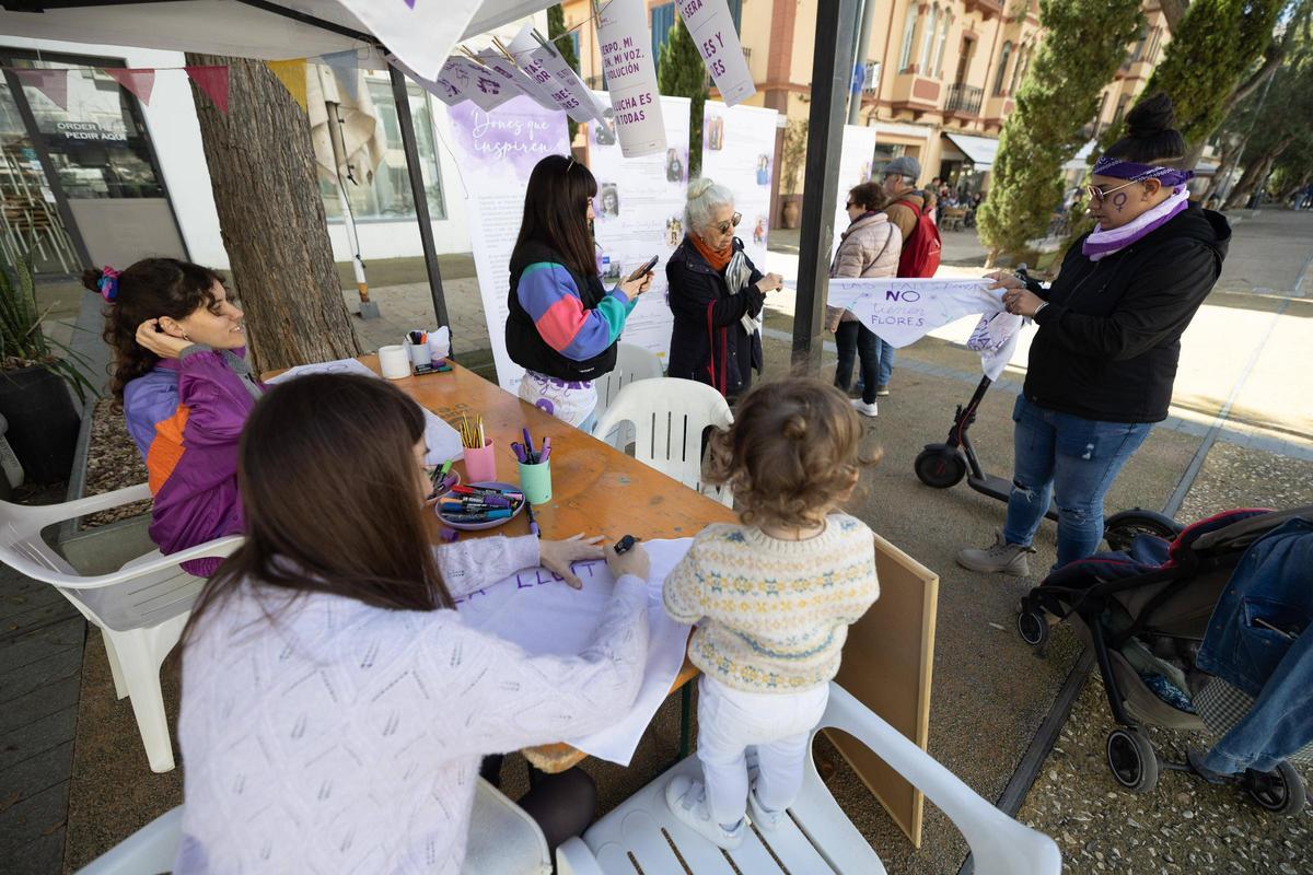 Galería: todas las imágenes de la concentración en Ibiza por el Día internacional de la Mujer