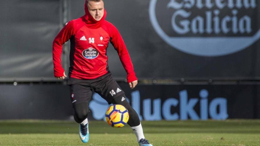 Lobotka, en un entrenamiento. // Cristina Graña