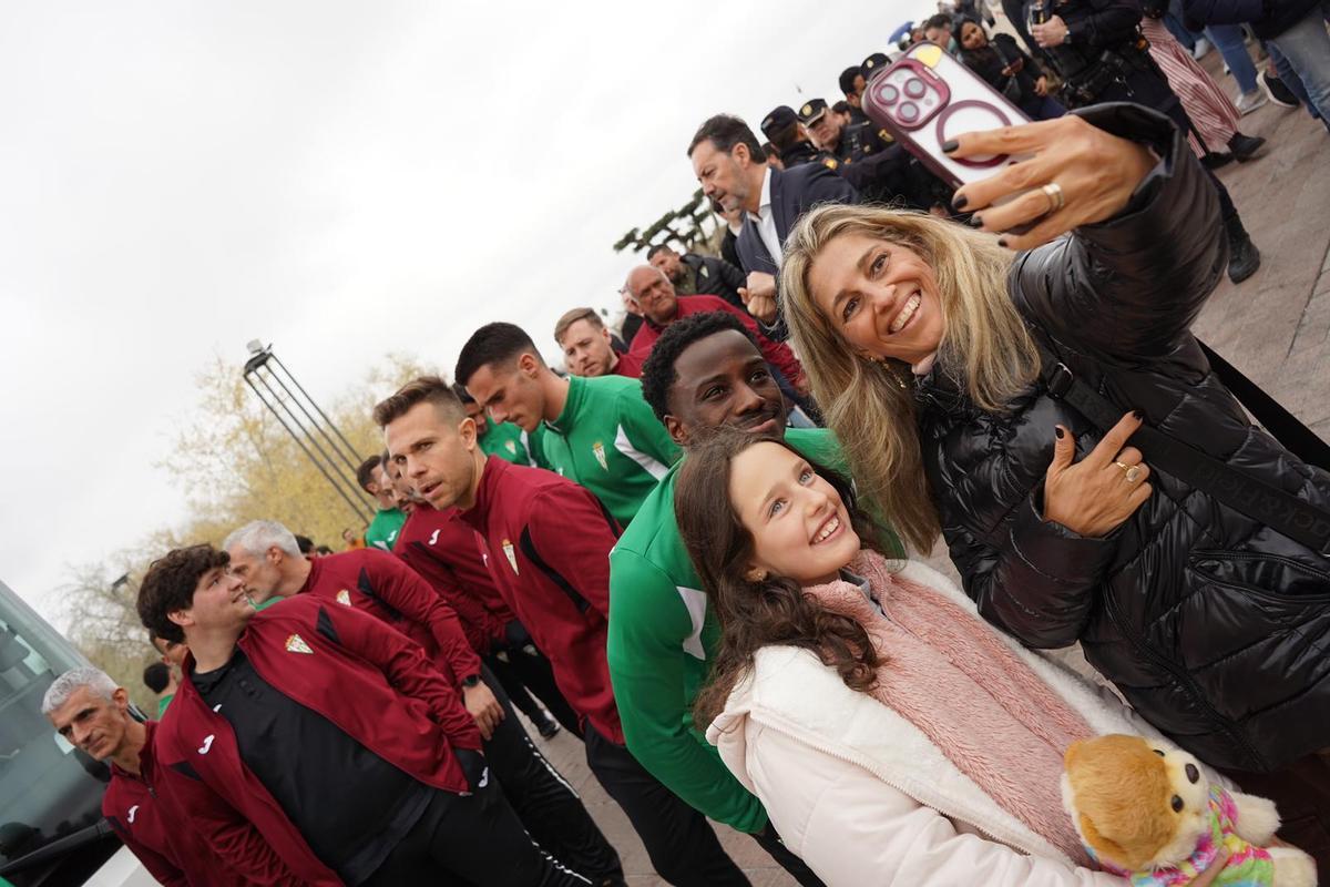El Córdoba CF estrena autobús oficial
