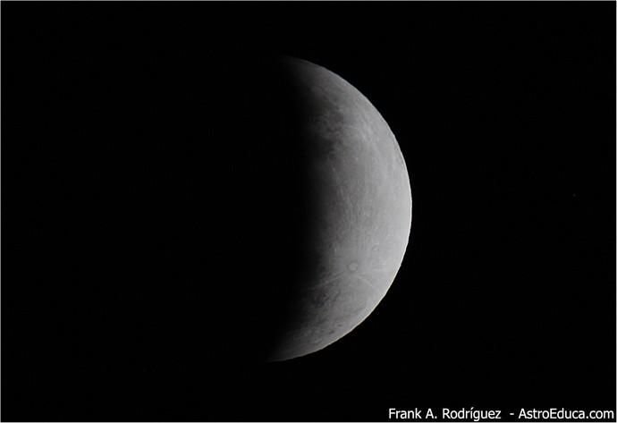 Así fue el eclipse de la Luna visto desde Montaña Cabreja