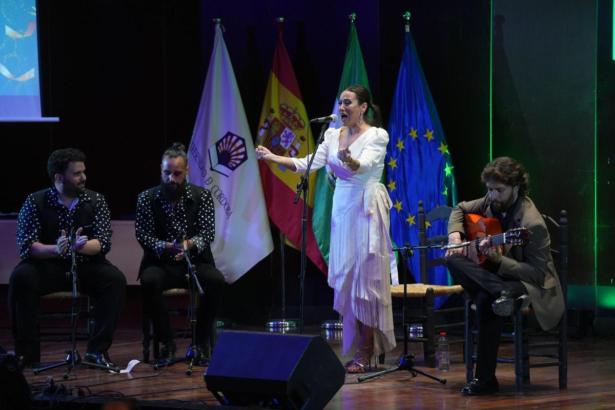 Actuación en la gala de entrega de los Premios Córdoba de Arte Flamenco.