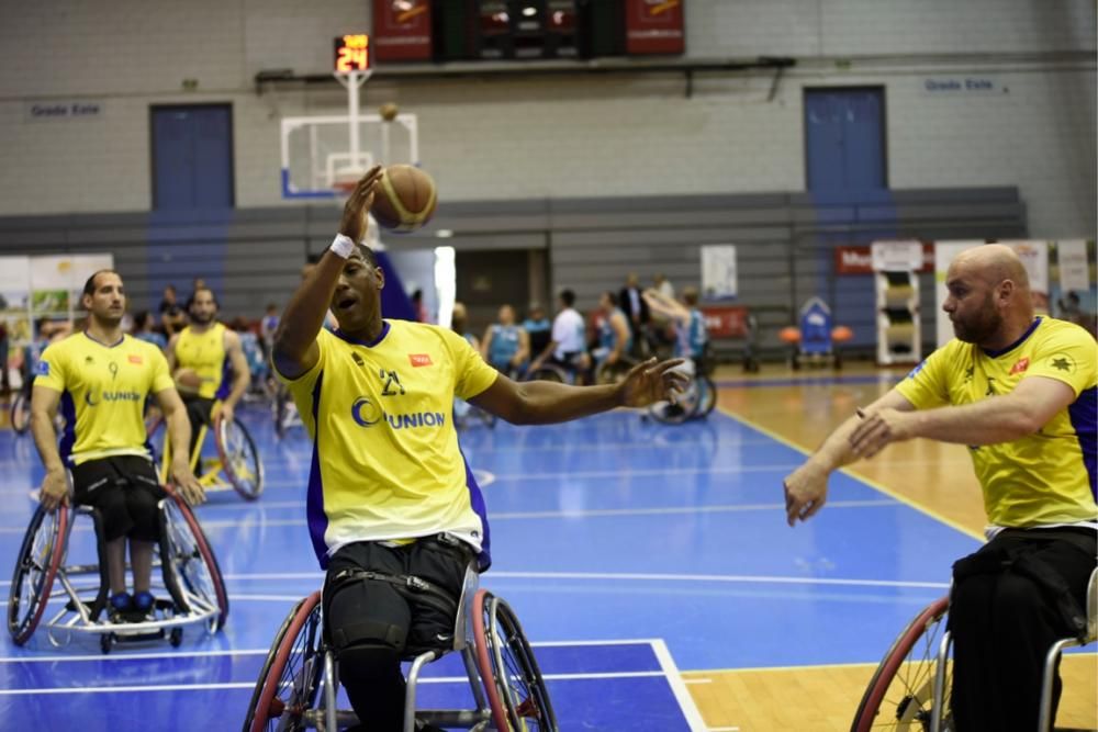 Baloncesto sobre ruedas en el Príncipe de Asturias