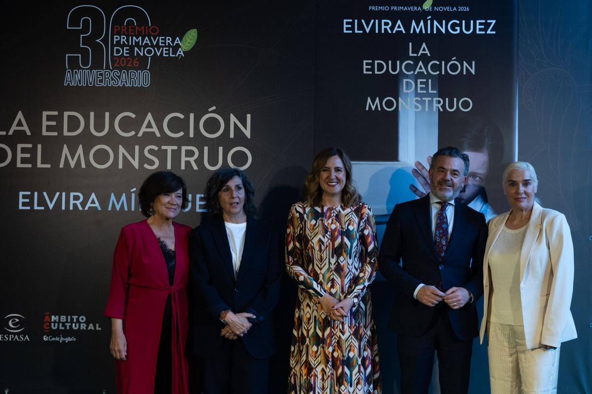 La Lonja de València acoge por primera vez el Premio Primavera de literatura
