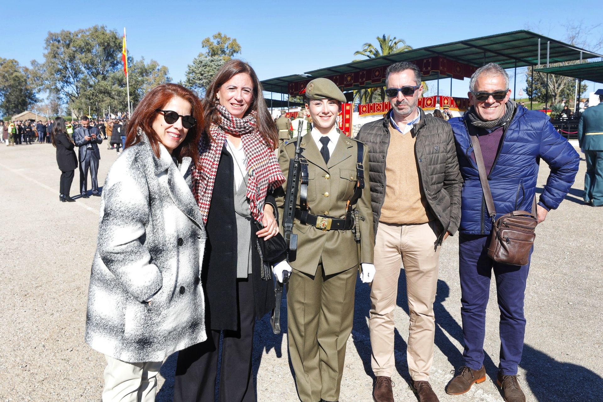 GALERÍA | Las imágenes de una jura de bandera histórica en Cáceres