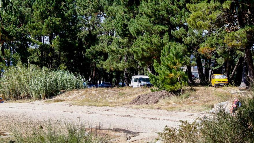 Las autocaravanas toman As Patiñas y O Castelete