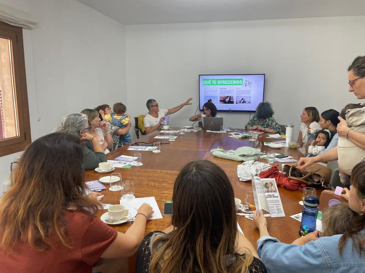 Las madres solteras por elección ya tienen asociación en Baleares
