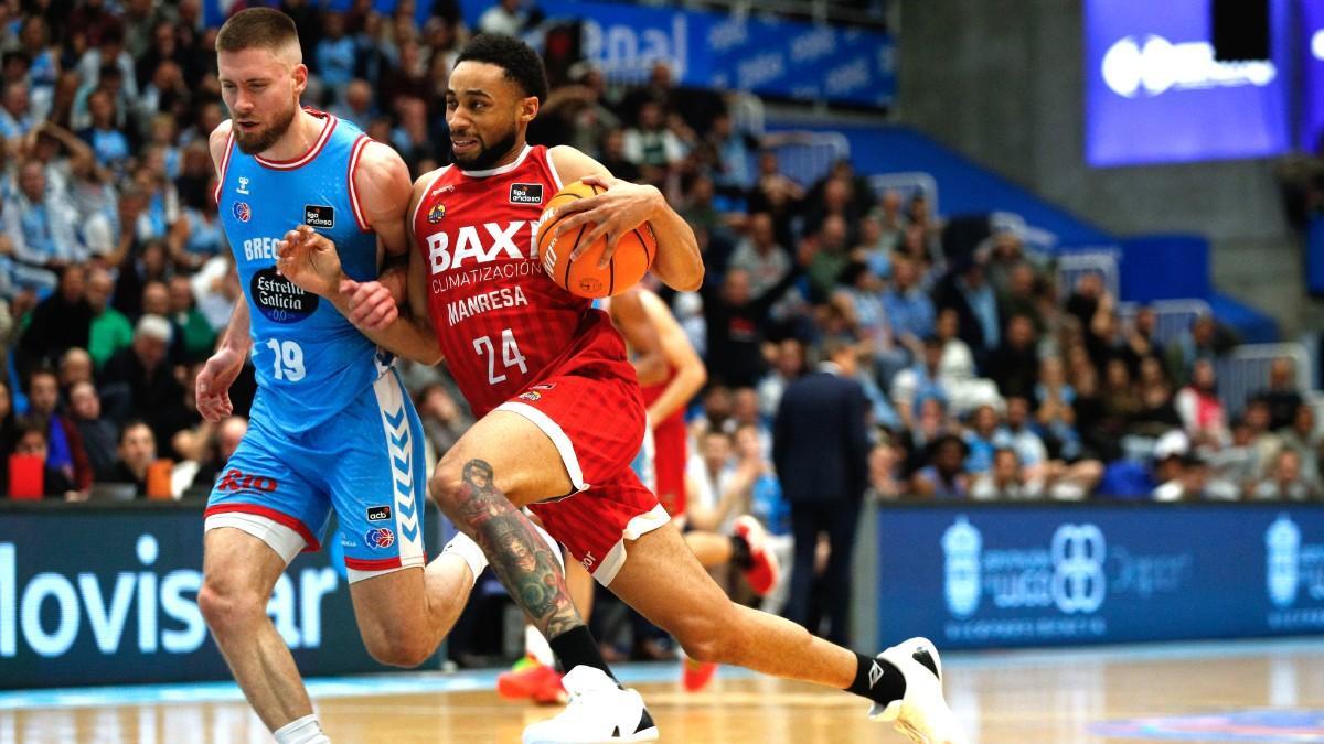 Cameron Hunt,en acción ante Río Breogán